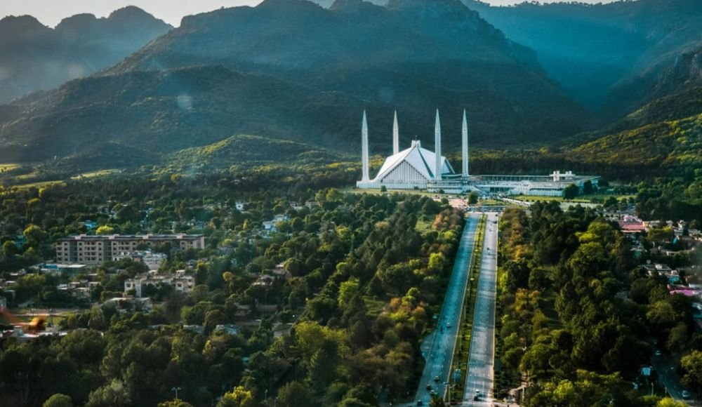 Faisal Mosque Pakistan A Complete Guide to Islamabad’s Iconic Landmark
