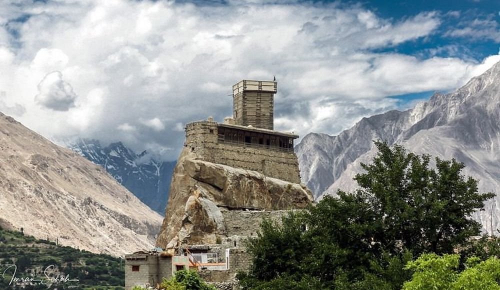 Altit Fort, Hunza History, Visitor's Guide & Travel Tips